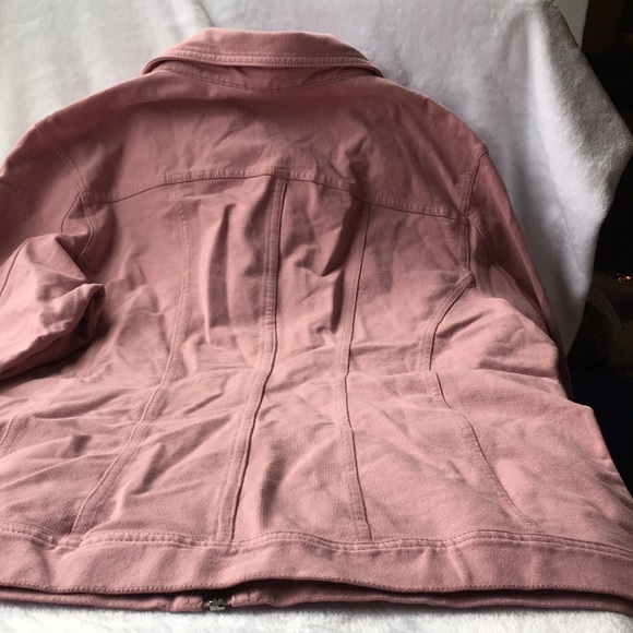Denim & Company woman’s pink zip up jacket size Medium - Picture 4 of 7